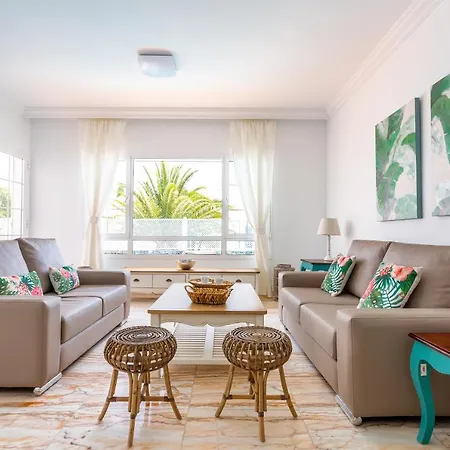 Villa Feli Tosco - 3 Bedroom - Close To Amenities - Perfect For Families Puerto del Carmen (Lanzarote)